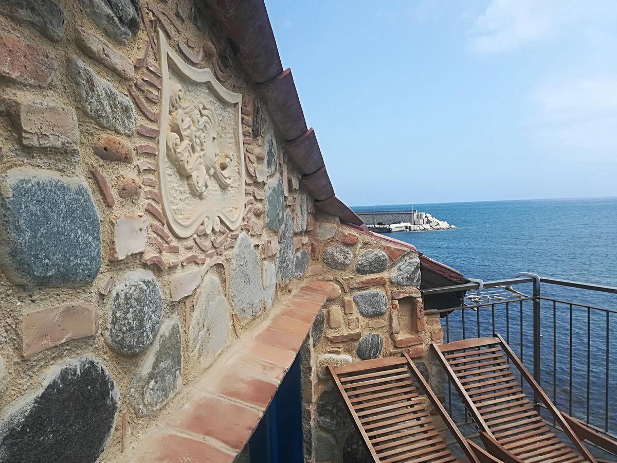 Casa Il Soffio Di Eolo Hotel Scilla Kültér fotó